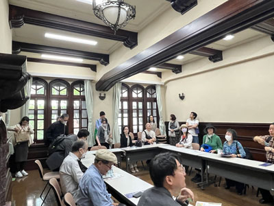 学習院大学